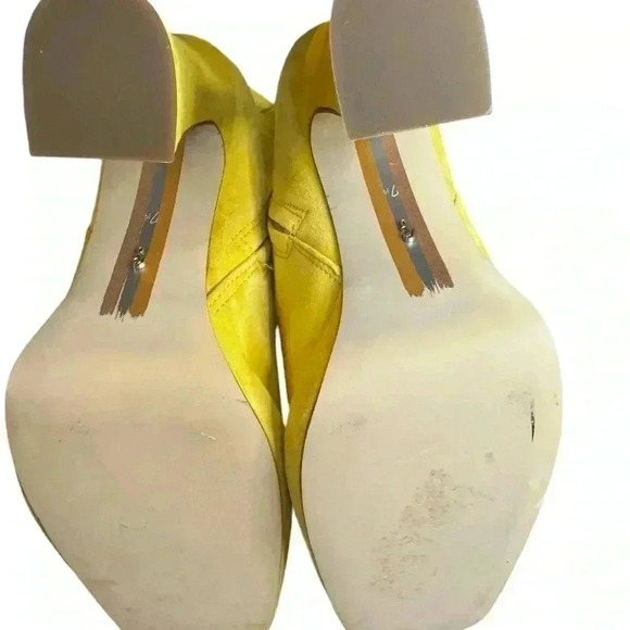 Sam Edelman Jaye Platform suede boots size 7.5 sunny yellow color. - Picture 9 of 16